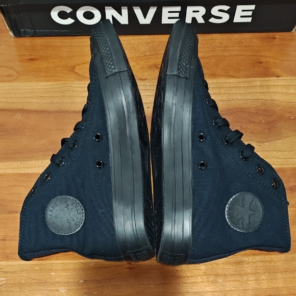 Converse All Black High-Top Shoes - Picture 6 of 13